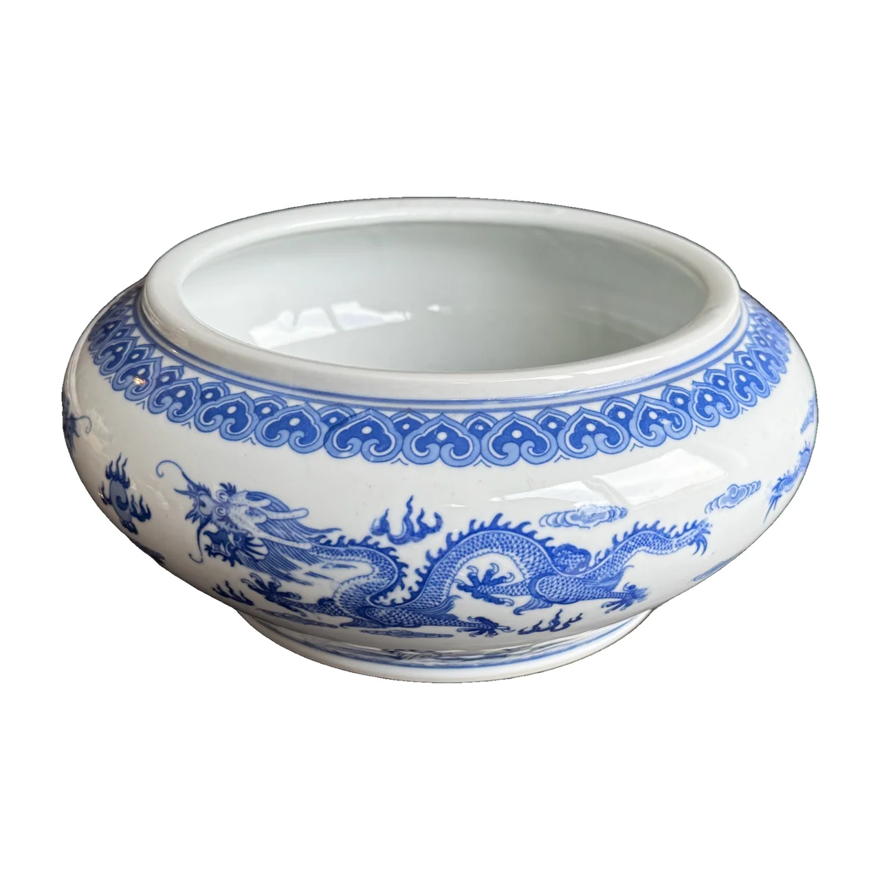 Blue and White Porcelain Dragon Brush Washer